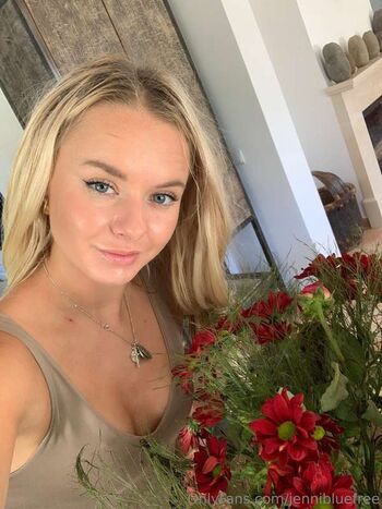 Jenni Blue 