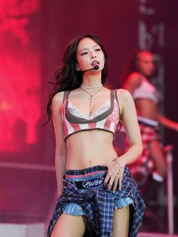 Full leaked Jennie blkpik private onlyfans photo