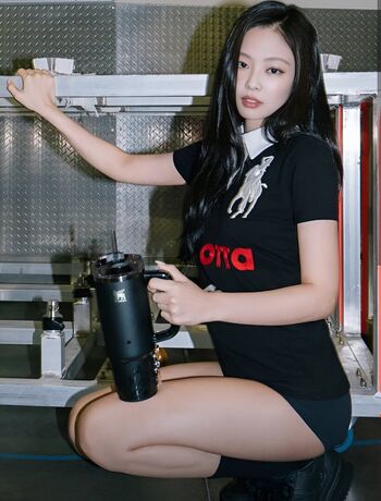 Full leaked Jennie blkpik page private onlyfans photo