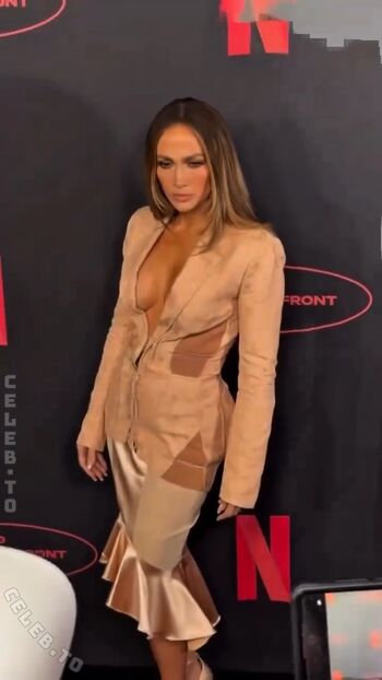 Full leaked Jennifer lopez  page private onlyfans photo