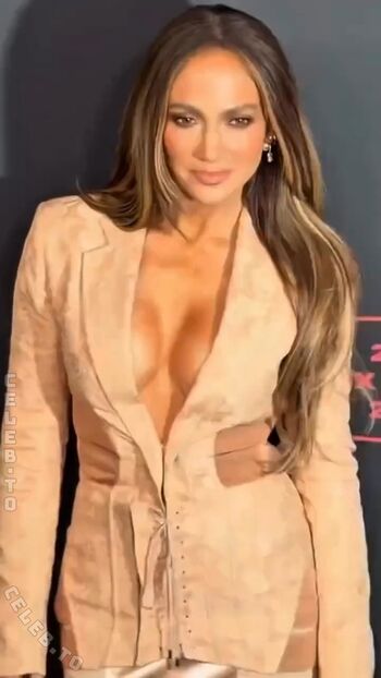 Full leaked Jennifer lopez  page private onlyfans photo