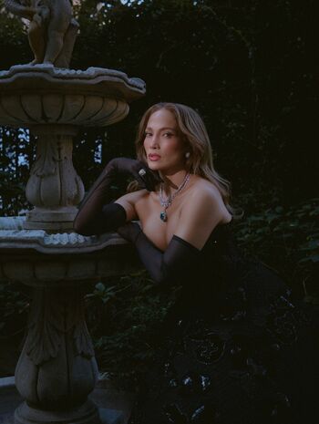 Jennifer Lopez