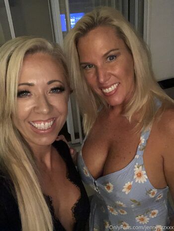 Full leaked Jennyjizzxxx private onlyfans photo