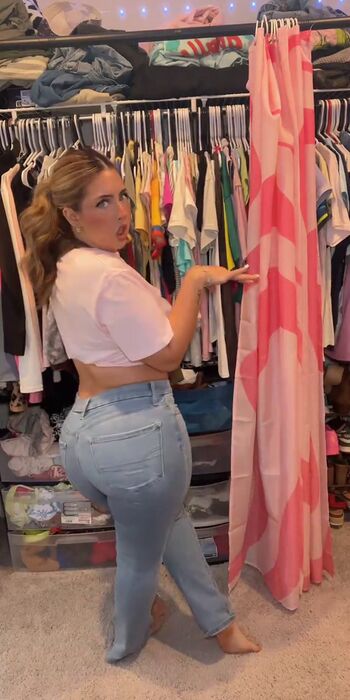 Full leaked Jennymml private onlyfans photo