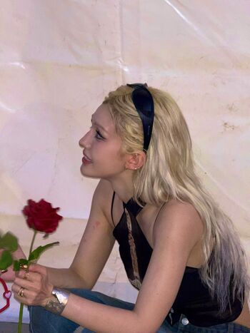 Jeon Somi/ENNIK SOMI