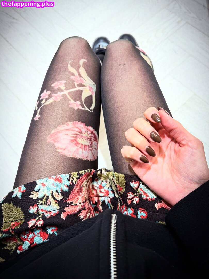 Jeon Somi/ENNIK SOMI