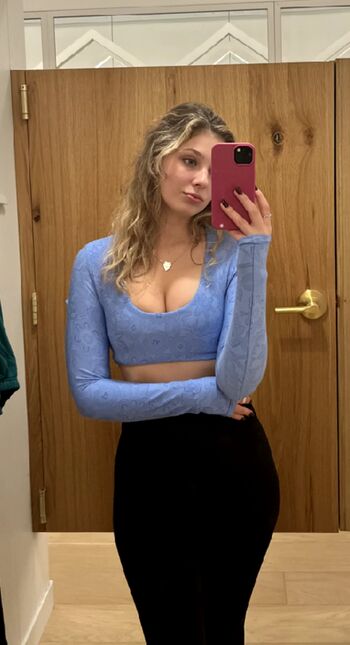 Full leaked Jessgeng private onlyfans photo