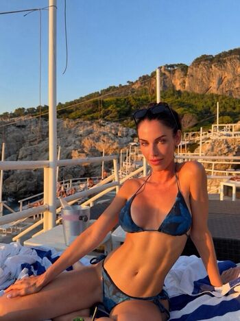 Jessica Lowndes