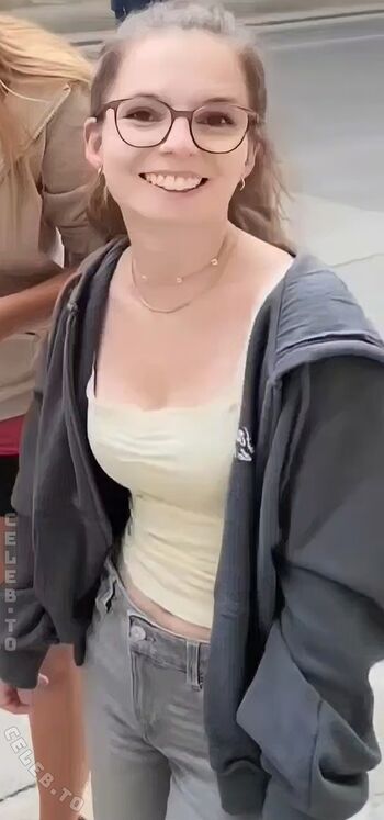 Full leaked Jessii wee private onlyfans photo