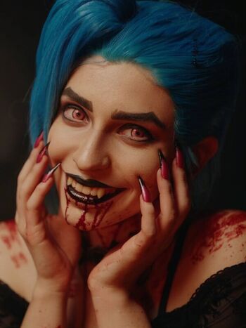 Jhen Cosplay