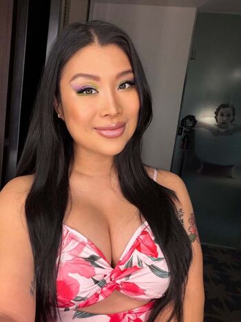 Full leaked Jiaoying summers private onlyfans photo