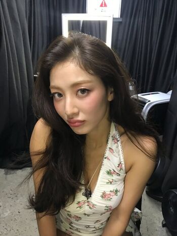 Full leaked Jihyo page private onlyfans photo