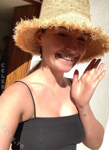 Full leaked Jil eileen fngeling page private onlyfans photo