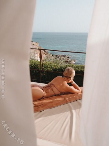 Full leaked Jil eileen fngeling page private onlyfans photo