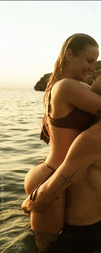 Full leaked Jil eileen fngeling private onlyfans photo
