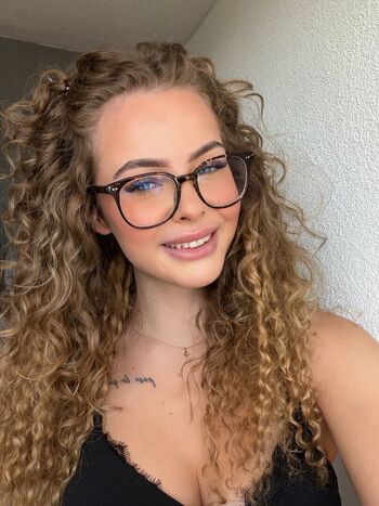 Full leaked Jill van hoof page private onlyfans photo