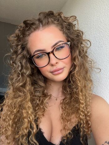 Full leaked Jill van hoof page private onlyfans photo