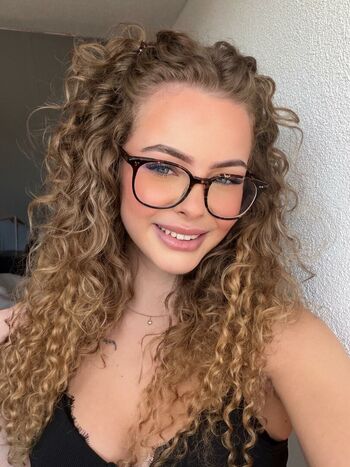 Full leaked Jill van hoof page private onlyfans photo