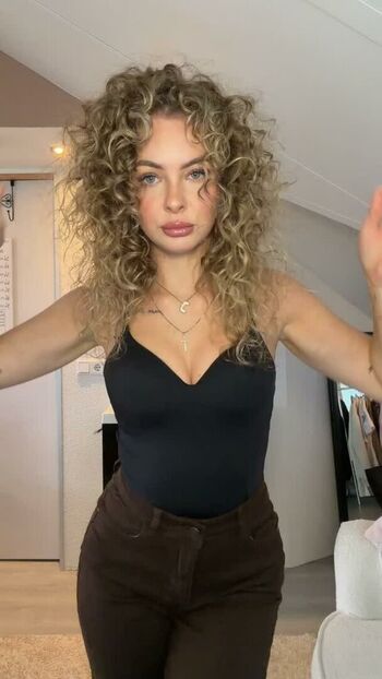 Full leaked Jill van hoof page private onlyfans photo