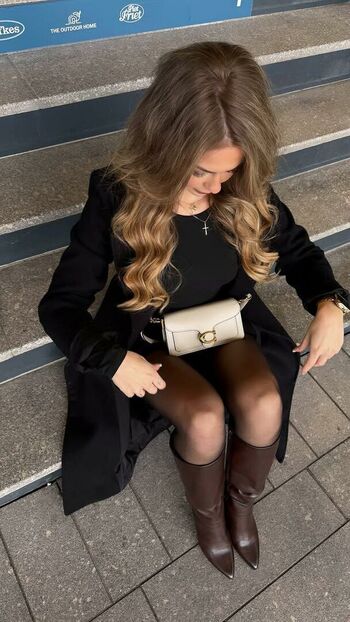 Full leaked Jill van hoof page private onlyfans photo