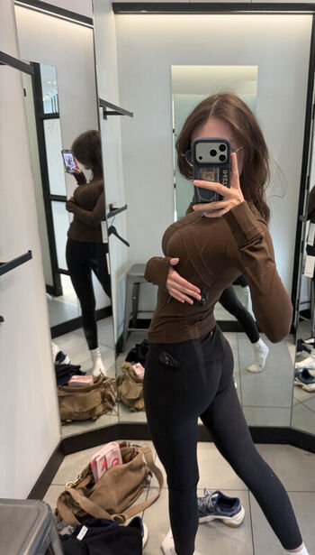 Full leaked Jillynozomi private onlyfans photo