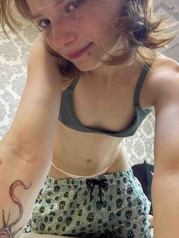 Full leaked Jinatscrious private onlyfans photo