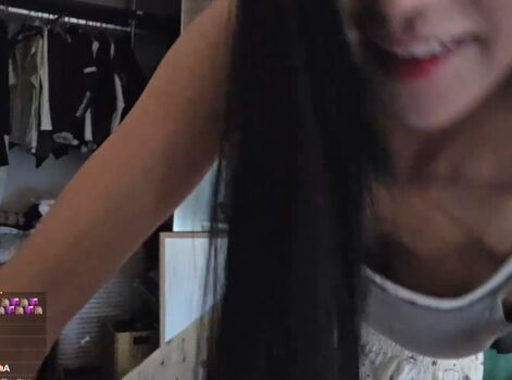 Full leaked Jinnytty page private onlyfans photo