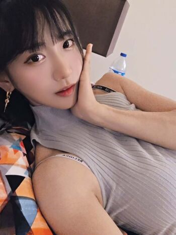 Full leaked Jinnytty page private onlyfans photo