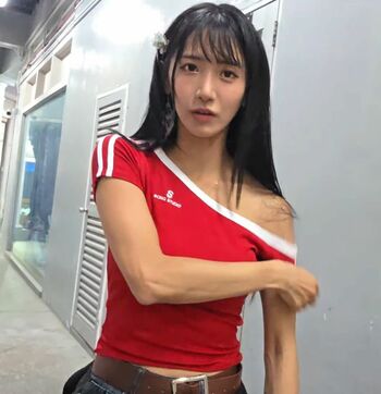 Full leaked Jinnytty private onlyfans photo