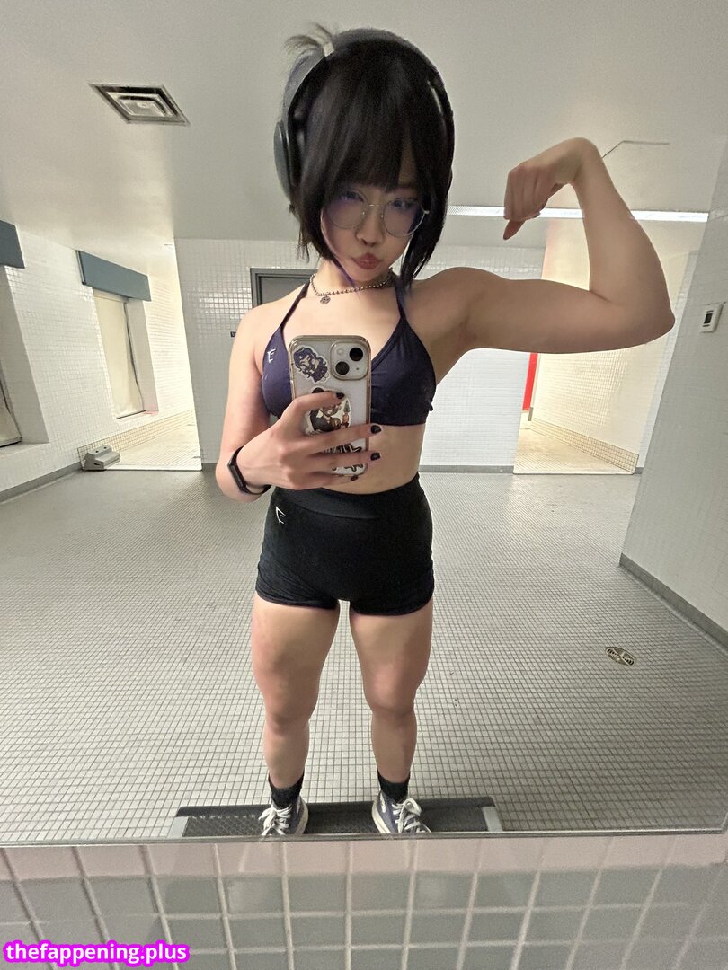 Janet He / https: / jjanethe / jjanethee / jjanether6 누드 OnlyFans 사진 #7