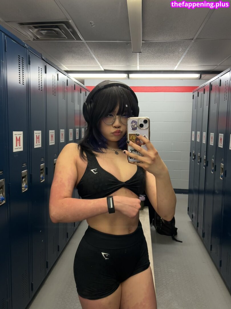 Janet He / https: / jjanethe / jjanethee / jjanether6 Çıplak OnlyFans Fotoğrafı #8