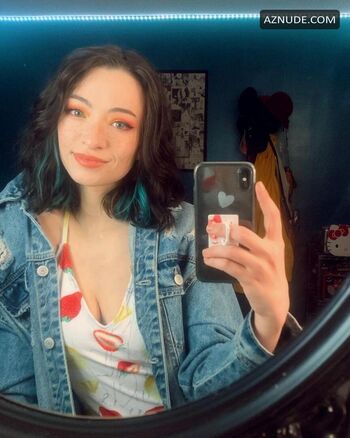 Full leaked Jodelle ferland private onlyfans photo