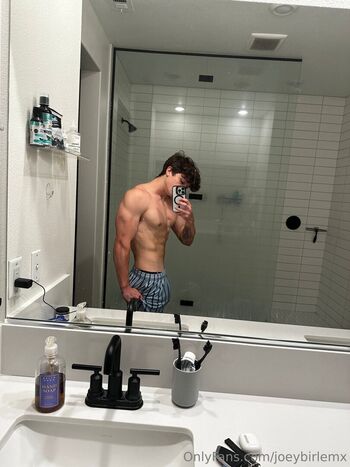 Full leaked Joeybirlemx private onlyfans photo