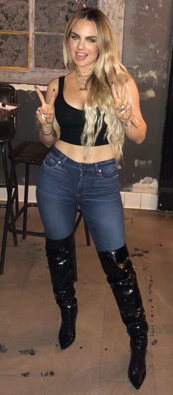 Full leaked Jojo private onlyfans photo
