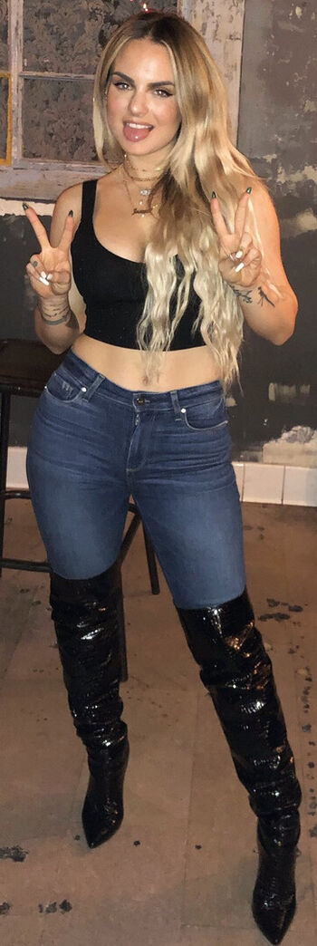 Full leaked Alice k/ private onlyfans photo
