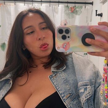 Full leaked Jojozeee private onlyfans photo