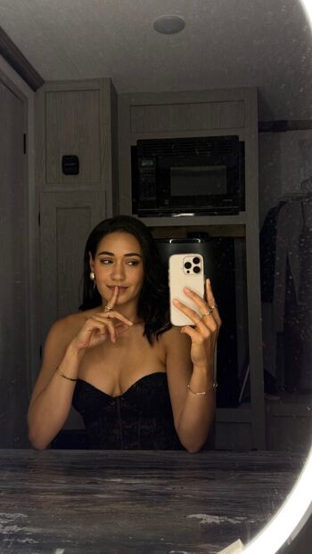Full leaked Josephine jobert private onlyfans photo