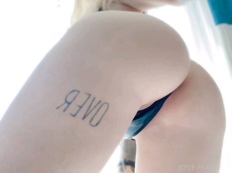 Full leaked Josie peach page private onlyfans photo