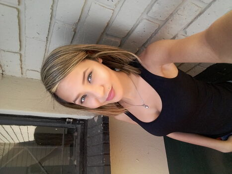 Full leaked Joslyn jade page private onlyfans photo
