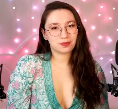 JubileeWhispers Asmr