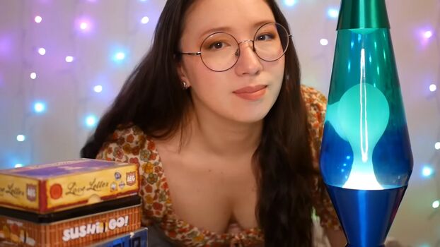 JubileeWhispers Asmr