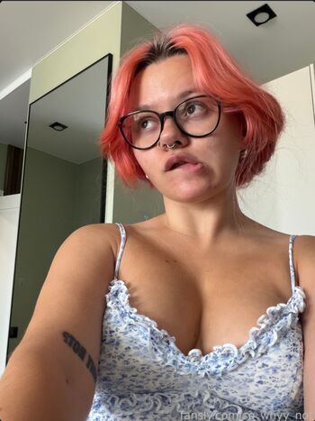 Full leaked Juicy mel private onlyfans photo