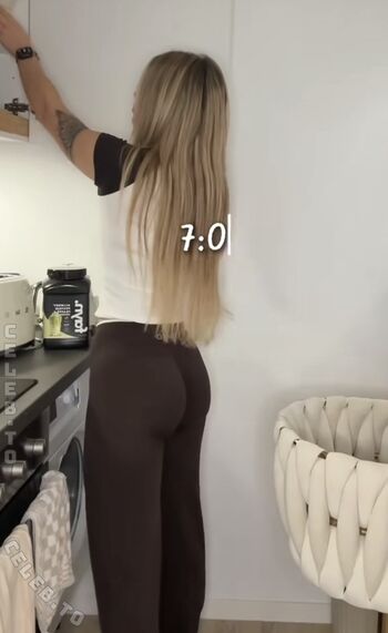 Full leaked Juicyjuuly private onlyfans photo