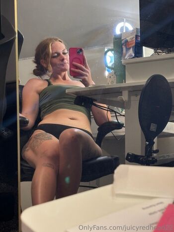 juicyredhead22