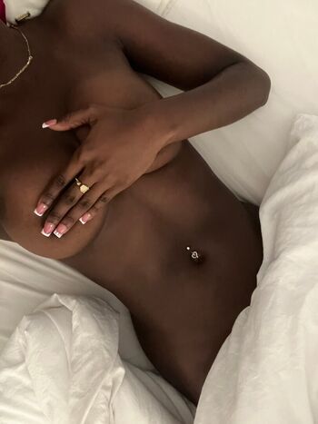 Full leaked Juiicyyyfruit private onlyfans photo