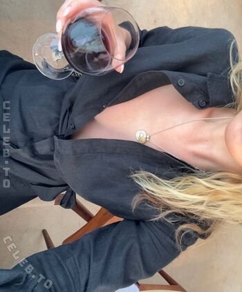 Full leaked Julemariep private onlyfans photo