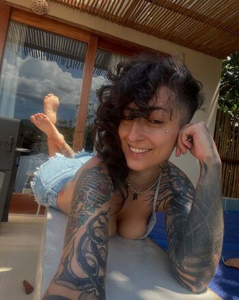 Full leaked Julh free private onlyfans photo