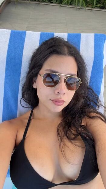 Full leaked Julia alvarenga private onlyfans photo