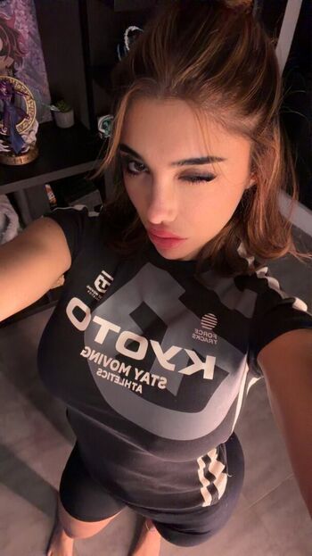 Full leaked Julia bayonetta private onlyfans photo