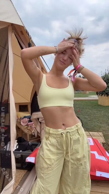 Full leaked Julia beautx private onlyfans photo